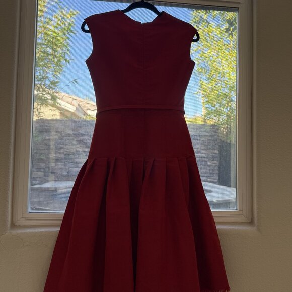 Oscar de la Renta A-Line Dress From the Fall/Winter 2009 Collection. - Picture 4 of 8